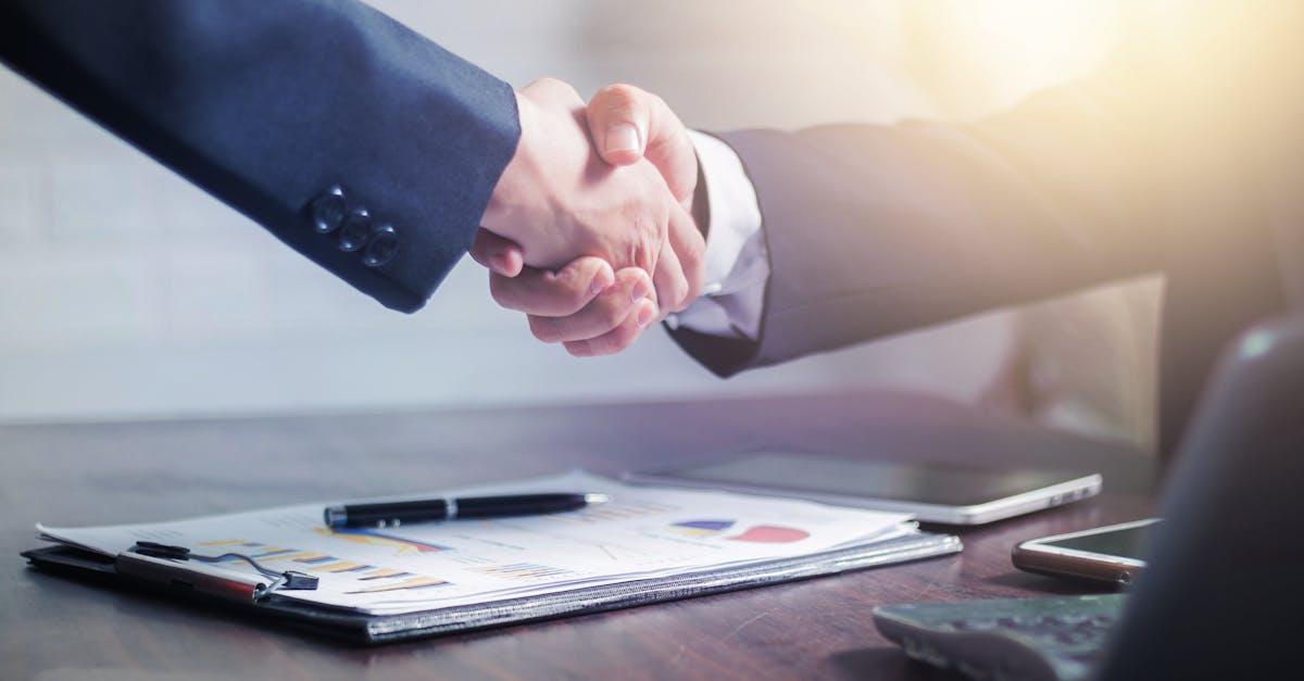 Redactarea contractelor B2B: