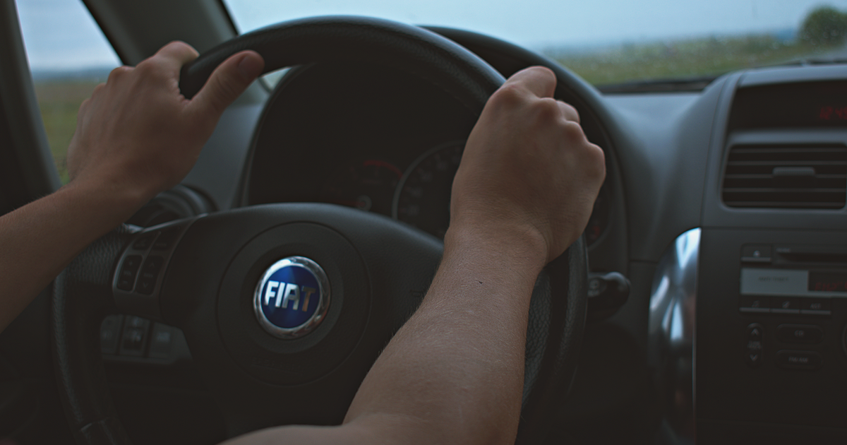 Limitare Putere Motor în Primii 2 Ani de Permis — Ce Se Propune