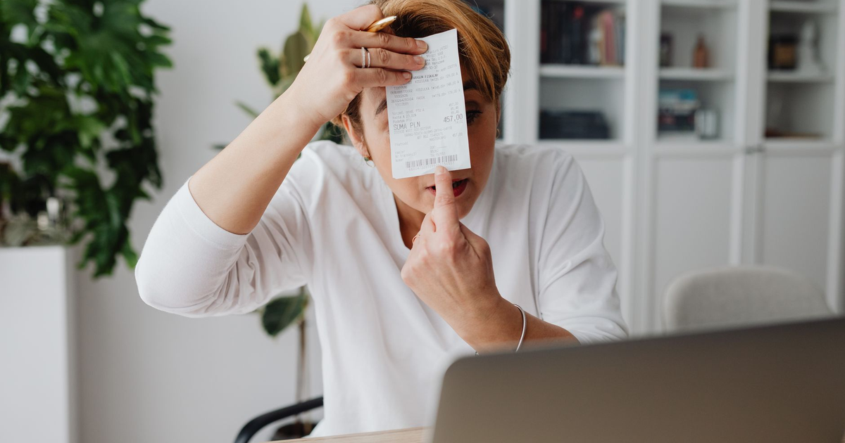 Modificări care Îți Afectează Afacerea în 2026 — POS, e-Factura, Fiscalitate